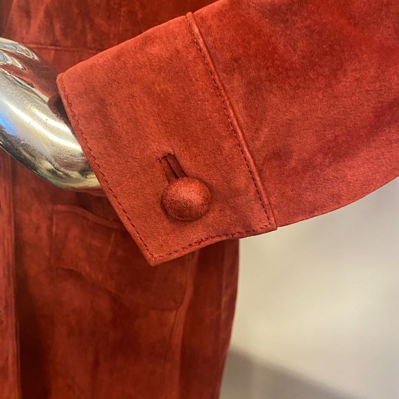 WOMAN'S RED SUEDE COAT SIZE SMALL (4-6) BRAND: "FOR JOSEPH" MODEL RN:22232 - Picture 6 of 6